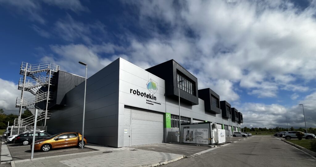 EDIFICIO ROBOTEKIN-PARQUE TECNOLÓGICO DE ÁLAVA